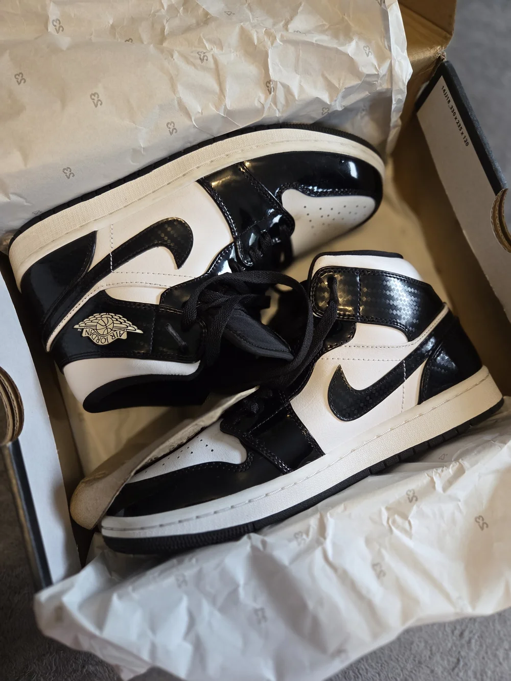 Jordan classic mid
